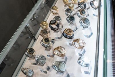 Watch dealers hatton garden sale