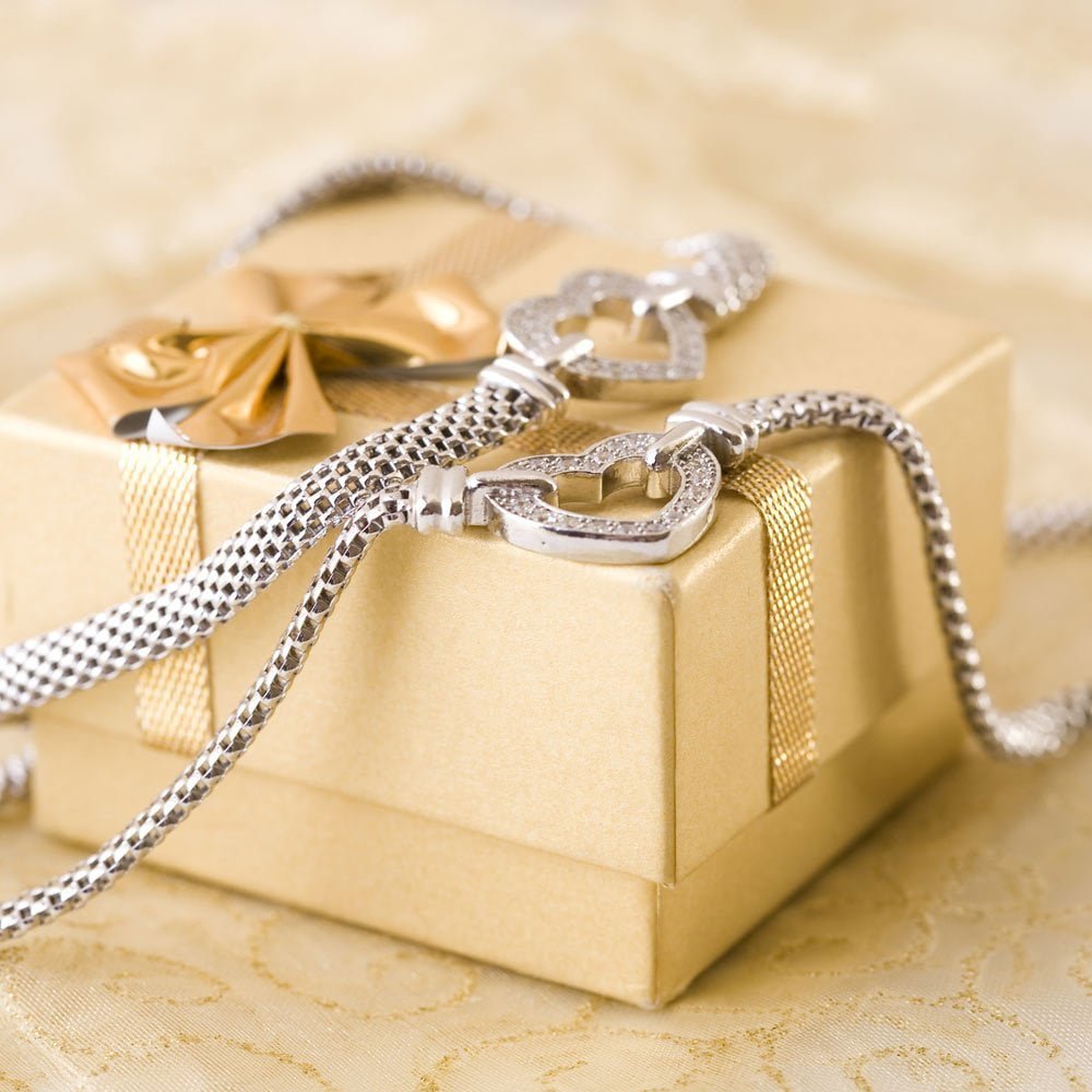 Jewellery Gifts for Bridesmaids and Groomsmen in Hatton Garden