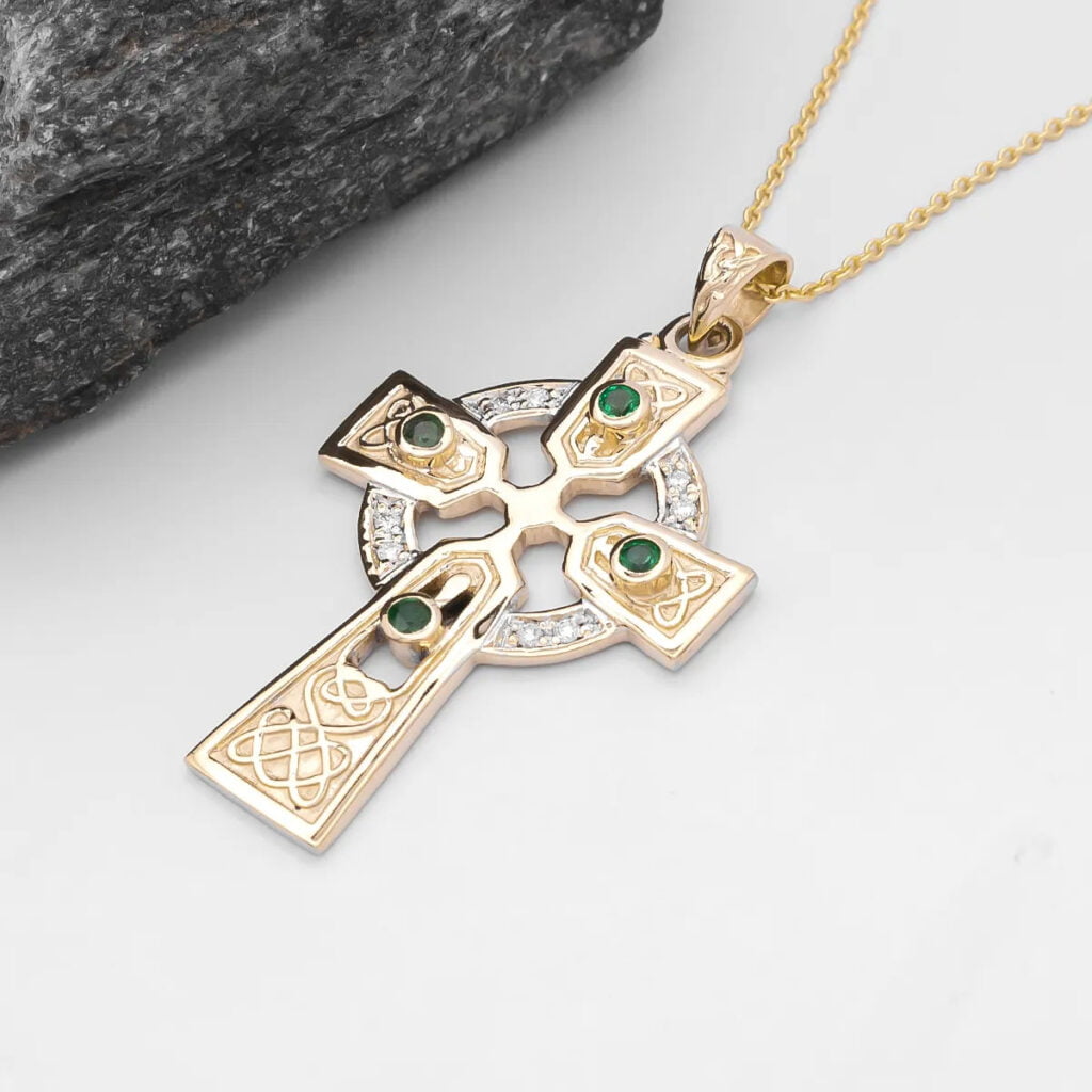 Captivating Celtic Cross Necklaces and Pendants