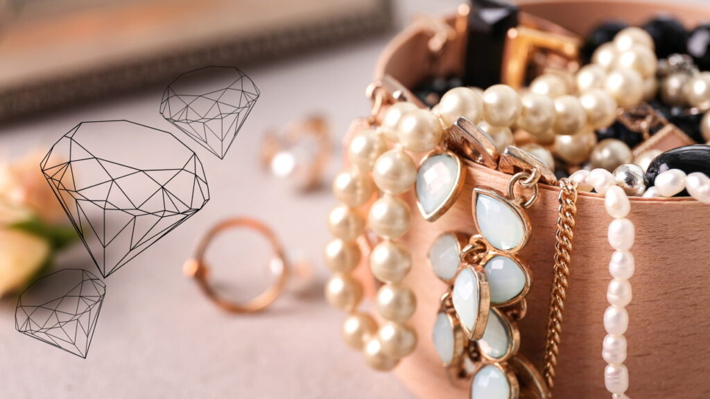 Mixing Vintage and Modern Jewellery