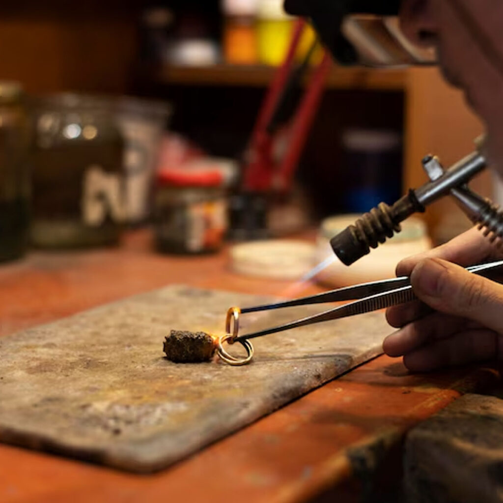 jewellery education, hatton garden, british jewellery