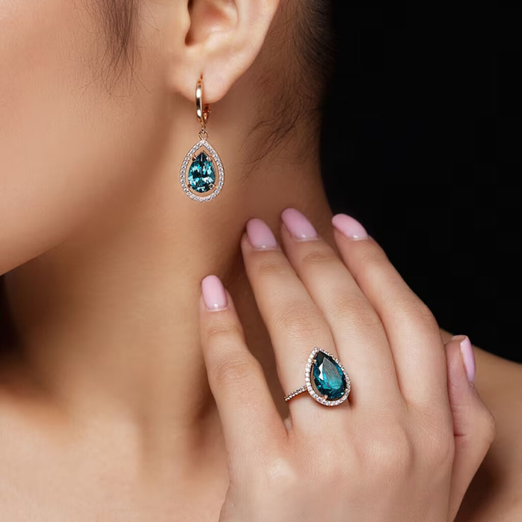 blue topaz, hatton garden, engagement rings