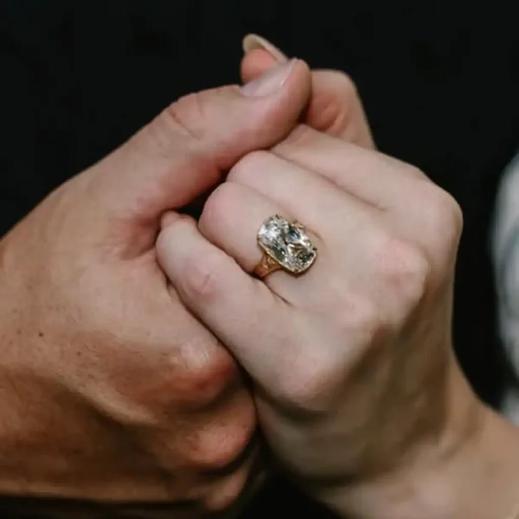 Taylor Swift Engagement Ring Redefines Design Provenance And Cultural Impact In 2025